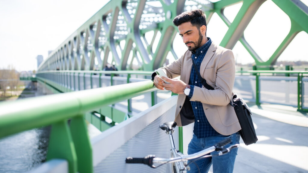 young business man commuter with bicycle going to 2023 11 27 05 24 03 utc